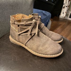 Born Tarkiln boots